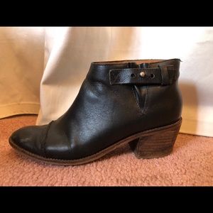 Madewell Booties Leather size 8.5